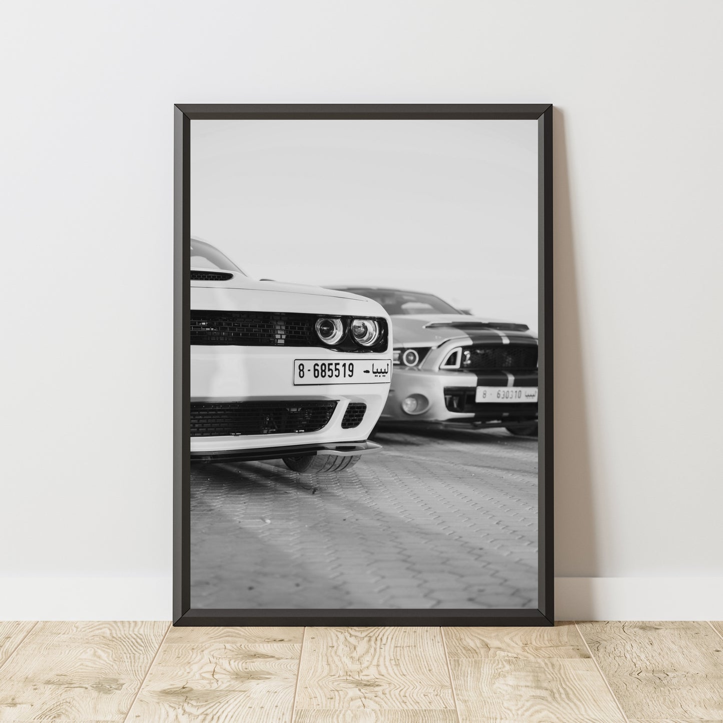 Dodge Challenger x Ford Mustang